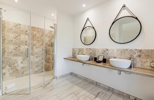 Grosseto-Prugna Villa | Domaine Olmeta - Superb villas with private pools & mountain views in Porticcio - Welkeys