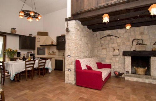 San Lupo House | Domus Incantada by Interhome