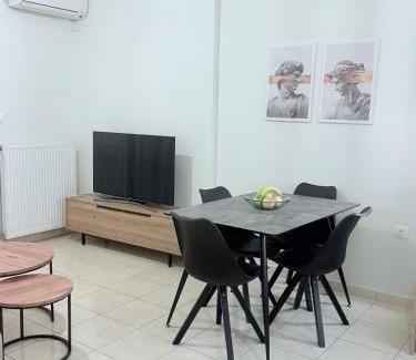 Larissa Apartment | Domus Philippi