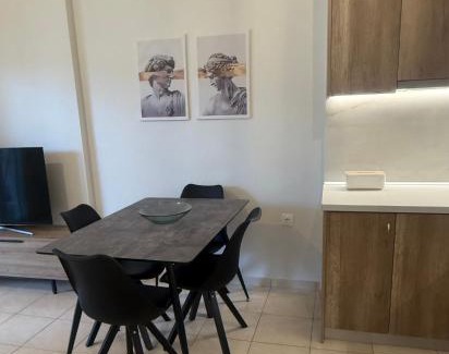 Larissa Apartment | Domus Philippi
