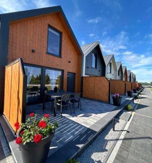 Kamien Pomorski Resort | Domy nad Zalewem Kamieńskim Dobre Wiatry