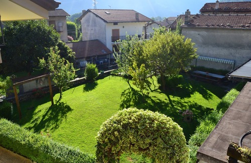 Grand Vert Apartment | Donnas: Apartment/flat - Donnas