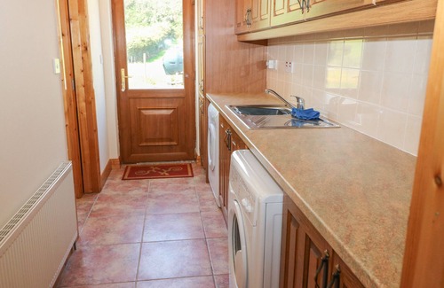 Castletownsend Cottage | DOONEEN, family friendly in Castletownshend, County Cork