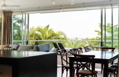 Mission Beach Apartment | Doorilla Coastal Retreat