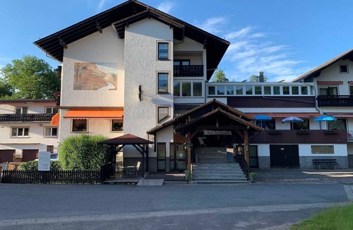 Reichelsheim Cottage | Doppelzimmer mit Wintergarten - 32 - Gasthaus und Pension Zum Fürstengrund