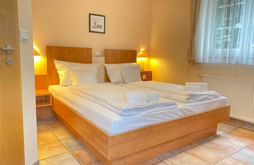 Rhein-Erft-Kreis District House | Doppelzimmer 203
