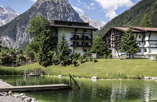 Brand House | Doppelzimmer mit Bad/wc - Sporthotel Beck