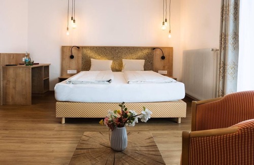 Doebriach House | Doppelzimmer "goldeck" mit Frühstück - Hotel zur Post 3superior - Ihr Familienhotel