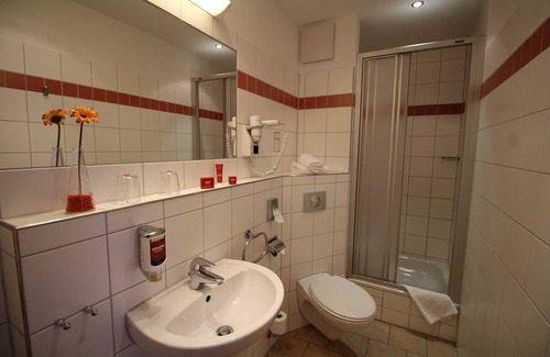 Erfurt Old Town Apartment | Doppelzimmer in Kategorie M - Hotel Am Kaisersaal