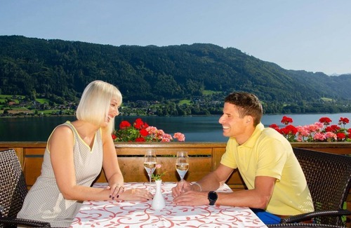 Steindorf am Ossiacher See House | Doppelzimmer mit Ruhebett - Hotel Ossiacher See