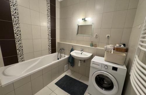Balatonfured Apartment | DÓRA Apartman