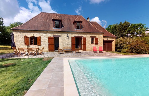 Castelnaud-la-Chapelle Villa | Dordogne valley pool house
