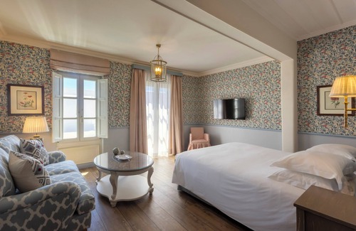 Ornos Hotel | Dorion Hotel