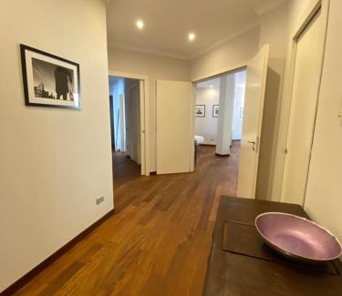San Vittore Apartment | Dormire tra foto d’autore