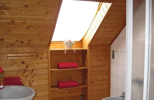 Trittenheim Apartment | Dornfelder Triple Room - Ferienweingut Wolfgang Bollig - Inh. M. Bollig
