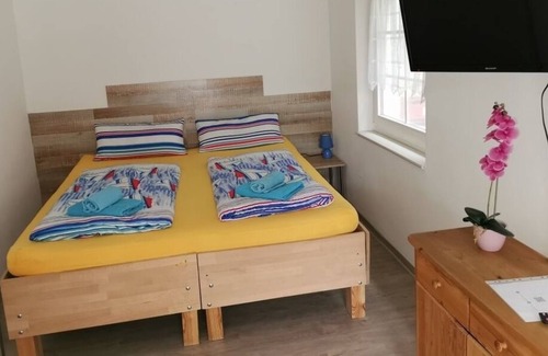 Elmenhorst/Lichtenhagen Apartment | Double room for 3 guests with 30m² in Elmenhorst/Lichtenhagen (156977)