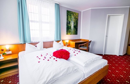 Peitz House | Double room comfort incl. breakfast - Hotel Zum Goldenen Löwen