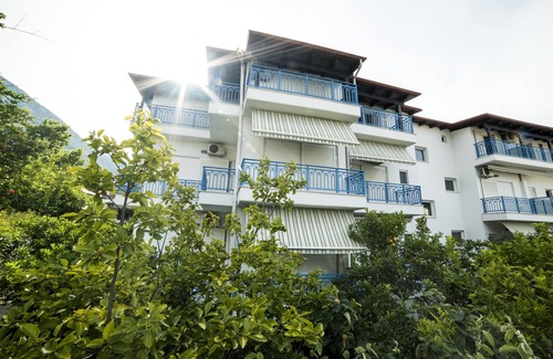 Kamena Vourla House | DOUBLE ROOM IN A HOTEL 3Sterne