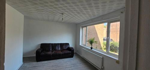 Lambeth House | Double Room in shared Quiet House