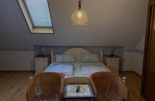 Morbach House | Double Room, Shower, Toilet - Gasthaus "Zur Post"