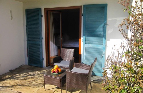 Nonnenhorn Apartment | Double room with kitchenette and sofa bed