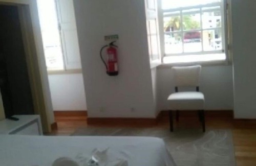 Armamar House | Double Room with Super King-Size Bed