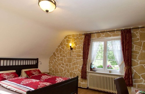 Blasiwald Apartment | Double room without balcony - Haus Sonneck