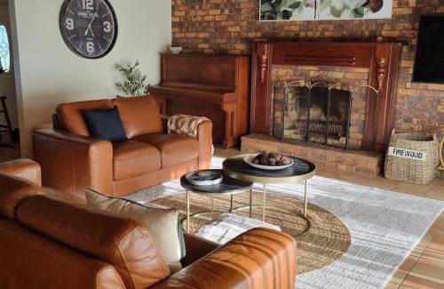 Nindaroo House | Doug's Place