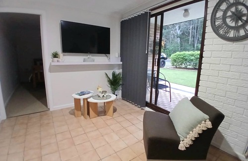 St. Georges Basin House | Doug's Retreat @ Basin View