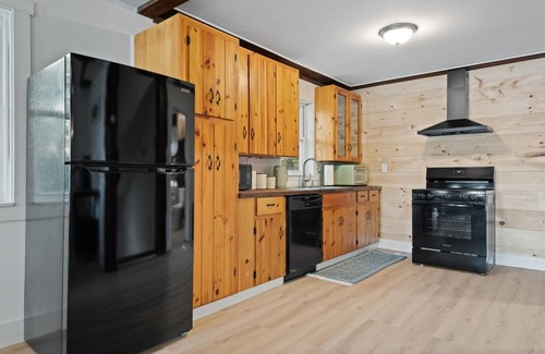Sullivan House | Down East Maine Beach Front Escape Near Bar Harbor