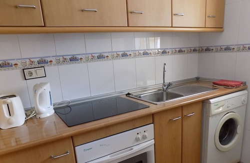 Monte Faro Apartment | Downstairs two bedroomed one bathroom apartment . Gated access for security.