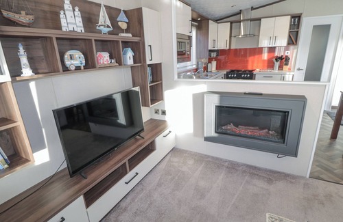 Morpeth Cottage | DOWNTIME LODGE, pet friendly, country holiday cottage in Felton