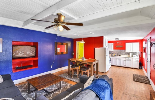 Flagstaff House | Downtown 1 Bedroom w/Hot Tub, A/C & Sleeps 4