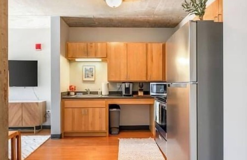 South Loop Condo | Downtown 2bd #4 - Near Grant Park, Museums, Lake