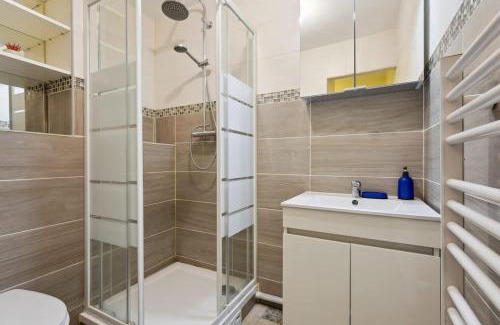 Charleville-Mezieres Apartment | Downtown Apartment with Garage Parking