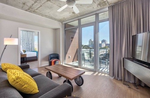 Civic District Resort | Downtown Austin at its finest!