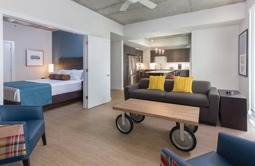 Civic District Resort | Downtown Austin Resort Studio Deluxe