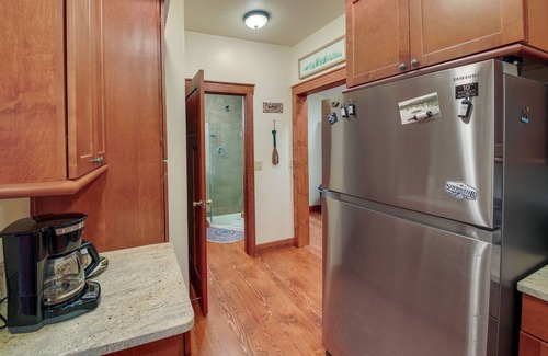 Bonners Ferry Cottage | Downtown Bonners Ferry Home w/Covered Porch!