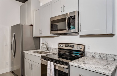 South Pensacola Apartment | Downtown Dreams Too now available in Historic North Hill
