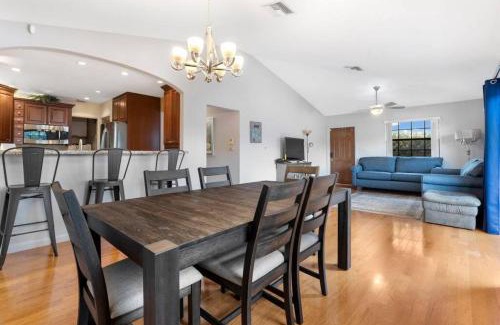 Hendricks and Venice Isles House | DOWNTOWN LAS OLAS WATERFRONT HOME UPDATED UNIT