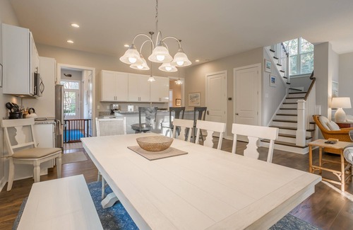 South Rehoboth House | Downtown Rehoboth Beach Home Sleeps 12 w/ Parking & Porch