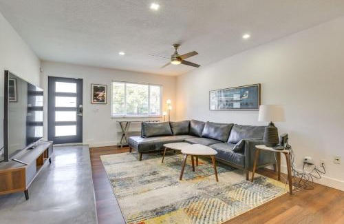 South Corals House | Downtown Retreat with Heated Pool & Backyard Patio