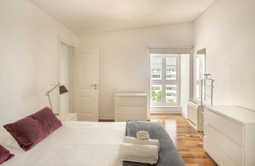 Sao Paulo Apartment | Downtown Riverside by Homing