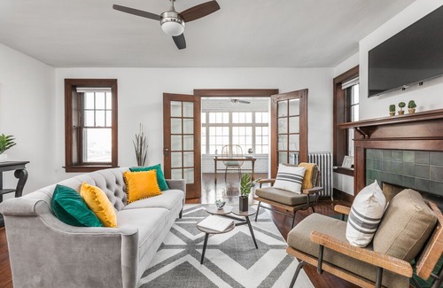 Herron Morton Apartment | Downtown Serenity - Mins to Mass Ave