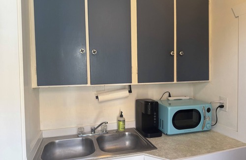 Coeur d'Alene Cottage | Downtown Tiny House - walk to the lake!