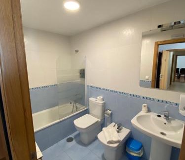 Sarria Apartment | dpCristal Calvo Sotelo 164, 4D