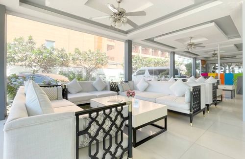 Na Kluea Hotel | Dragon Beach Resort Jomtien Pattaya