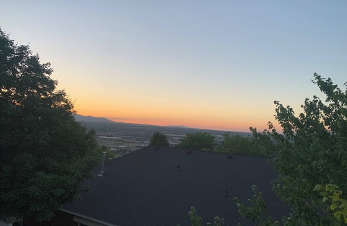 Draper House | Draper Townhome with a VIEW!