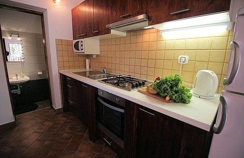 Breze House | Draußen gibt es eine Sitzecke mit atemberaubendem Blick auf die Natur, Grill,