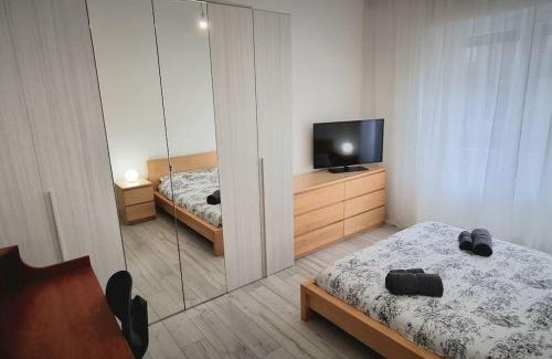 Affori House | Dream Apartments Stanza 1 in appartamento condiviso con bagno privato esterno